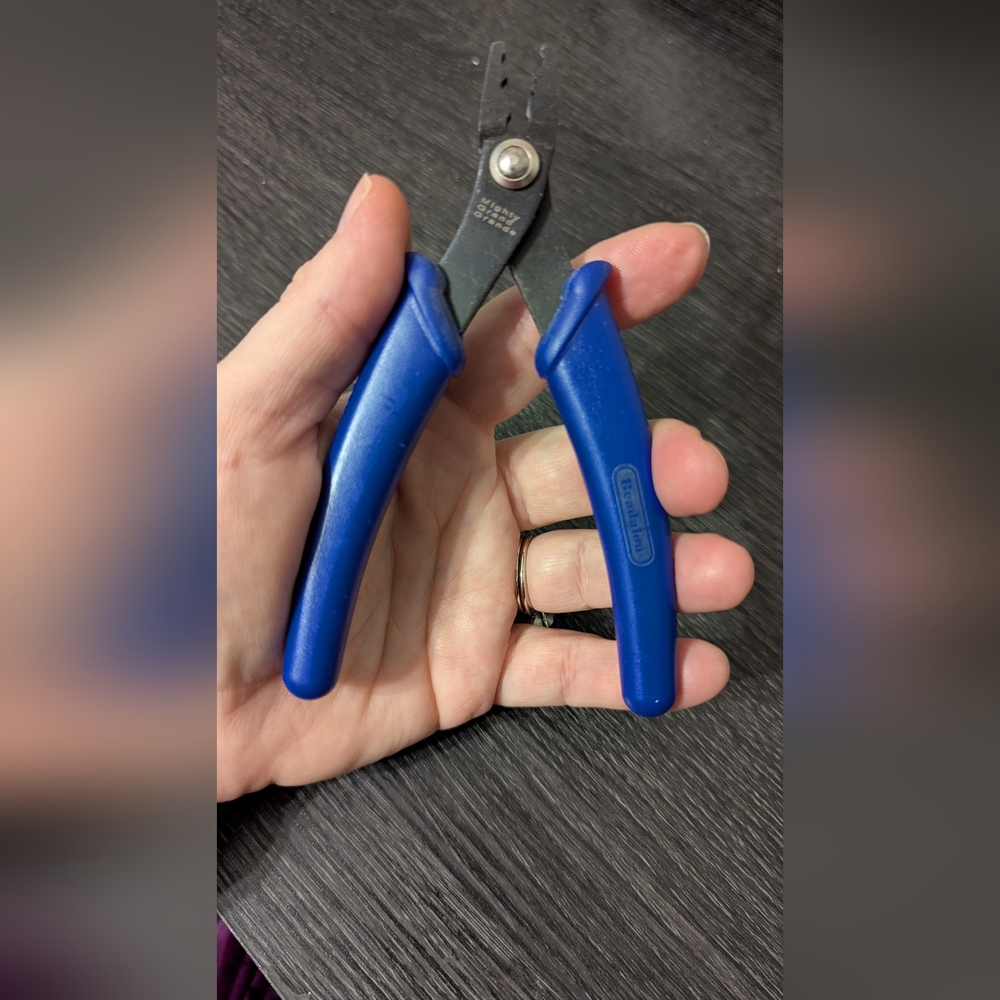 Beadalon micro bead crimp tool - Picture 6 of 6